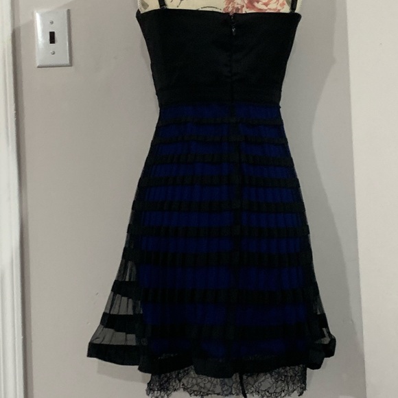 Gorgeous bcbg cocktail dress! - Picture 8 of 8